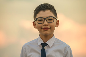 Kid with glasses will build your website